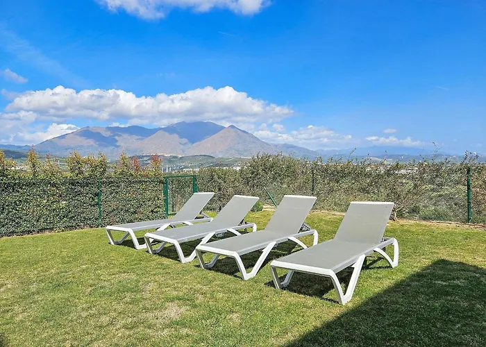 Stylish Townhouse On Cortesin Golf