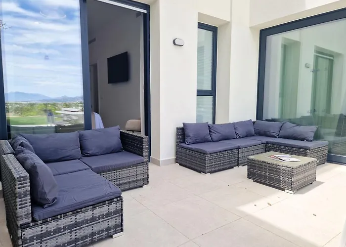 Nyaraló Stylish Townhouse On Cortesin Golf Estepona