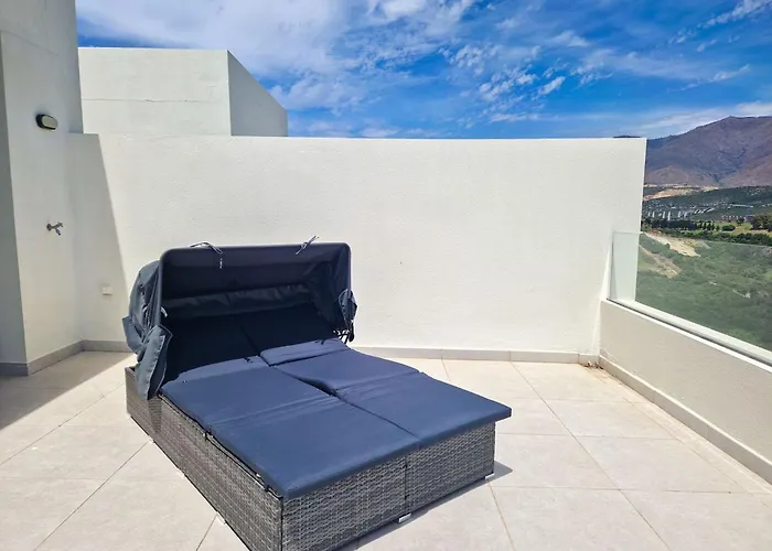 Stylish Townhouse On Cortesin Golf Nyaraló