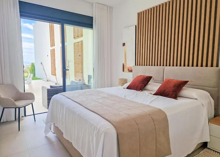 Stylish Townhouse On Cortesin Golf Nyaraló Estepona