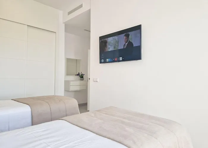 Nyaraló Stylish Townhouse On Cortesin Golf *